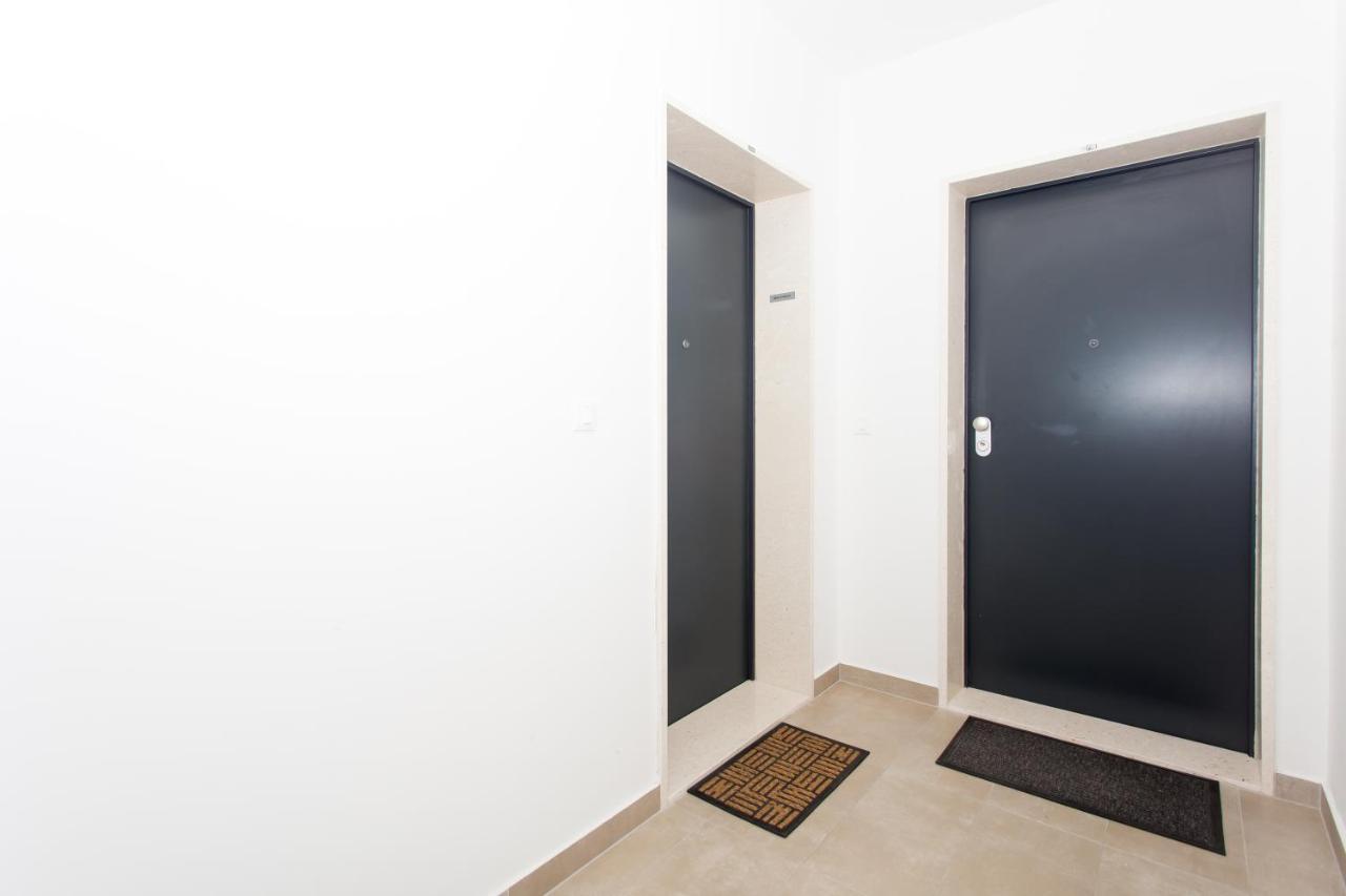 Iris Apartment Private Parking Split Exterior foto